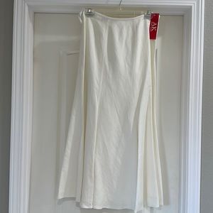 Anne Klein white linen skirt